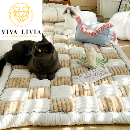 Plush Haven: Oversized Plaid Pet Sofa Cover